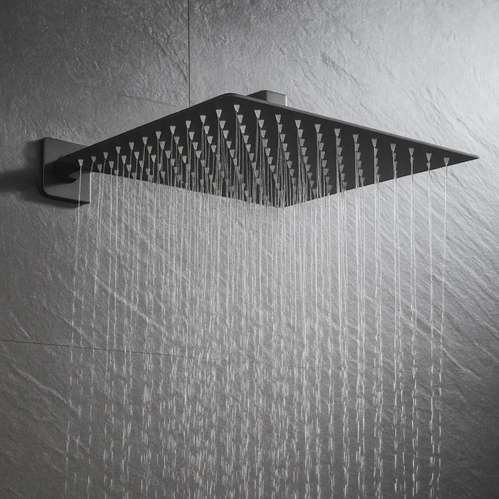 Chuveiro-Para-Banheiro-Delux-Preto-Pressao-Forte