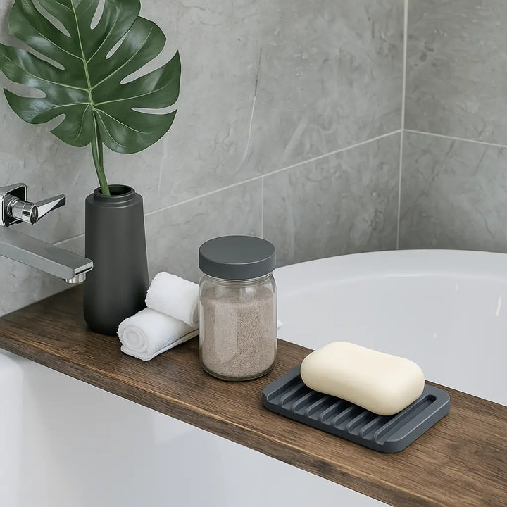 Saboneteira-Para-Banheiro-Bilu-Cinza-Simples
