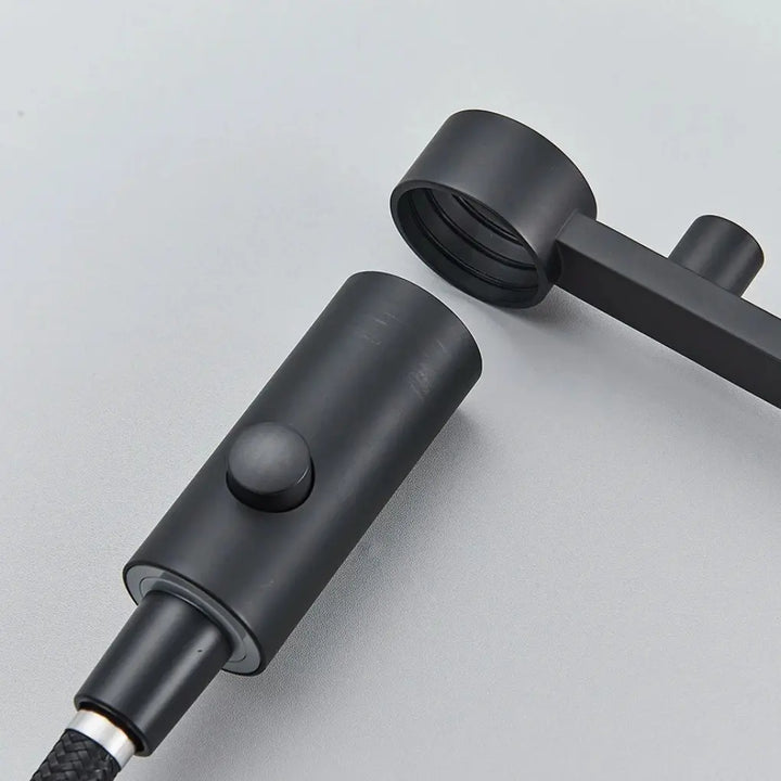 Torneira-Gourmet-Pristine-Preta-Com-Misturador