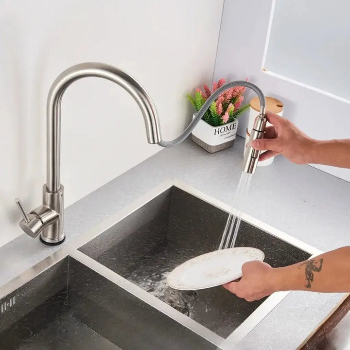 Torneira-Gourmet-Sense-Cromada-Para-Cozinha-Pequena