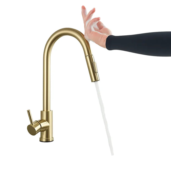 Torneira-Gourmet-Sense-Dourada-Design-Moderno